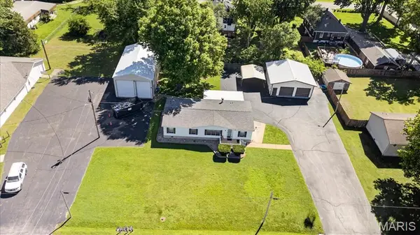 40 Godin Avenue, East Carondelet, IL 62240