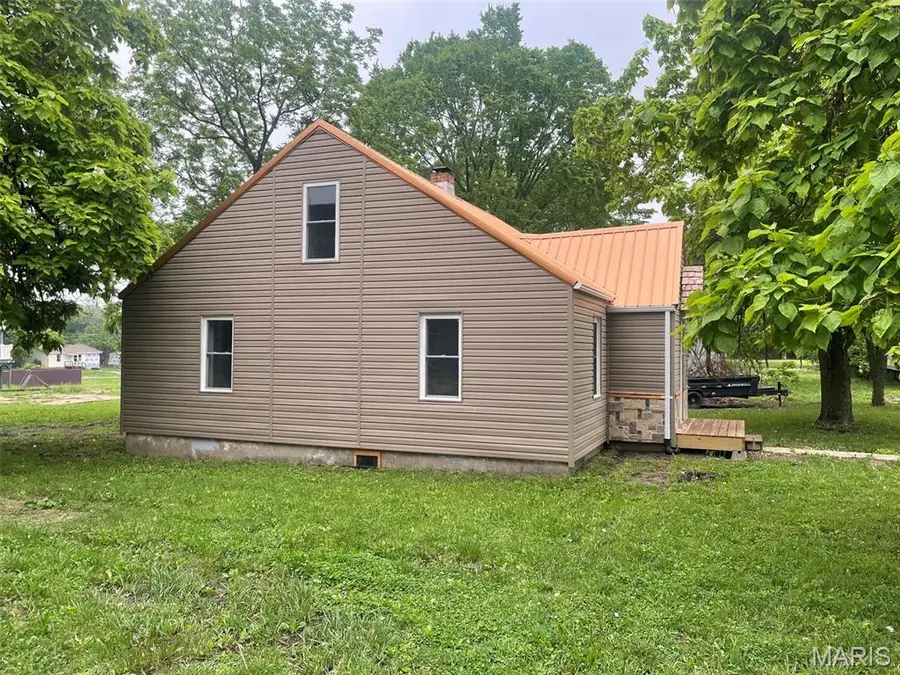 204 East Mcclurg Ave, Richland, MO 65556 - #2