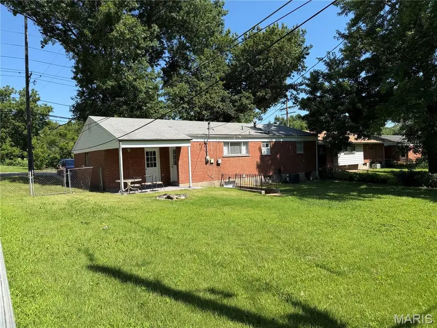 7230 Howdershell Road, Hazelwood, MO 63042 - #2