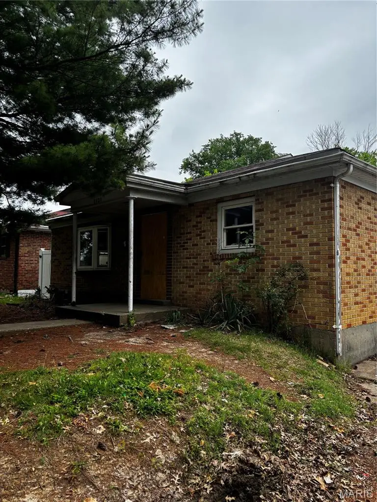 8409 Braddock Drive, University City, MO 63132 - #2
