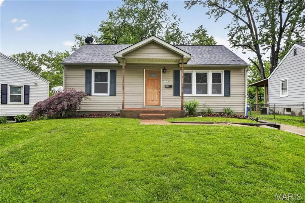 9816 Meadow View Drive, Saint Louis, MO 63114 - #1