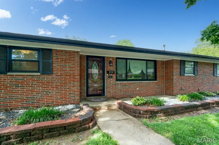 232 Springdale Drive, Belleville, IL 62223 - #2