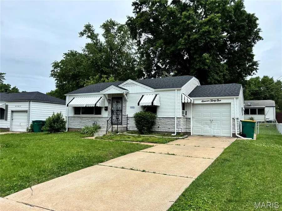 1131 Darr Drive, Saint Louis, MO 63137 - #2