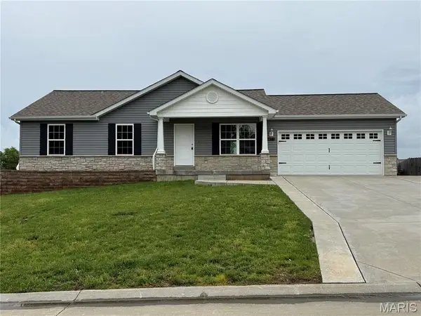 128 Linder Lane, Winfield, MO 63389