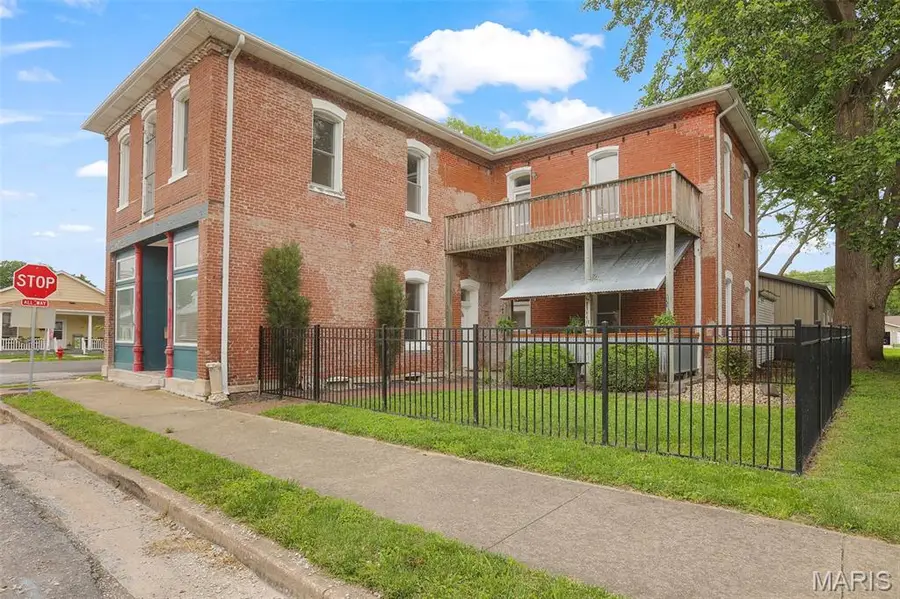 302 S Main Street, Trenton, IL 62293 - #2