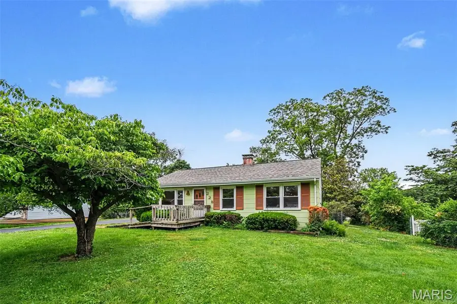 228 Newton Place, Ballwin, MO 63021 - #2