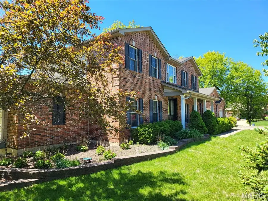 1 Crabapple Court, Olivette, MO 63132 - #3