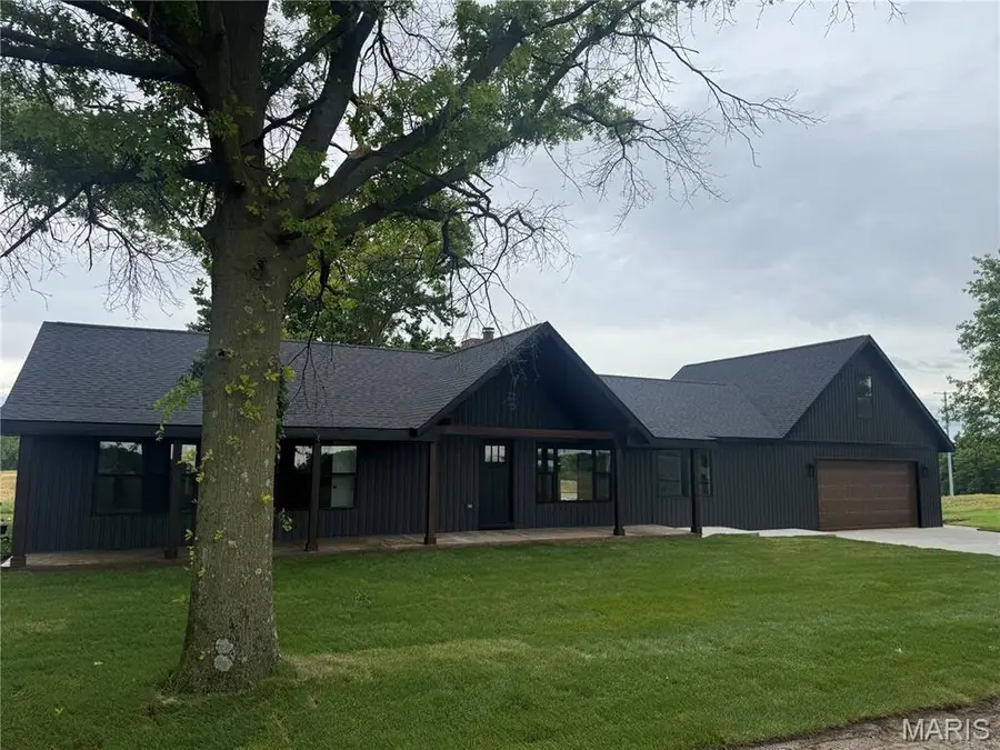 2100 S 74th Street, Belleville, IL 62223 - #2