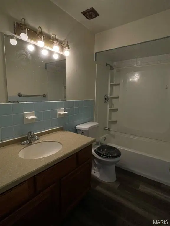 10264 Dacey Drive, Dellwood, MO 63136 - #2