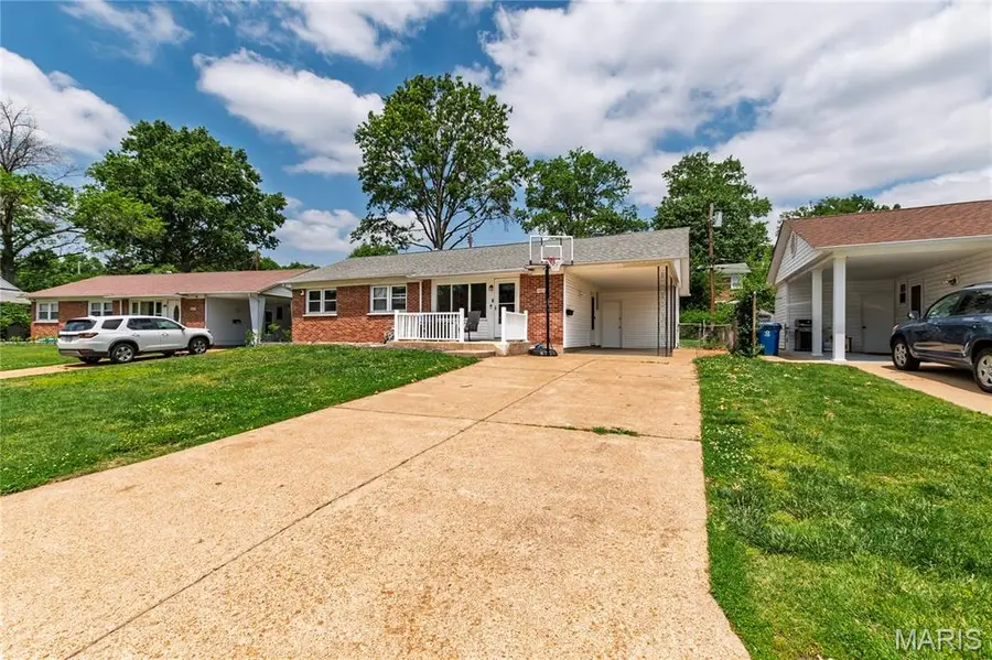 4475 Cayuga Drive, Saint Louis, MO 63123 - #2
