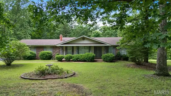 43 E Nottingham Circle, Sullivan, MO 63080