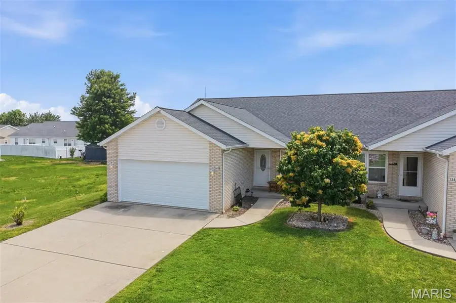125 Auburn Court #A, Highland, IL 62249 - #2