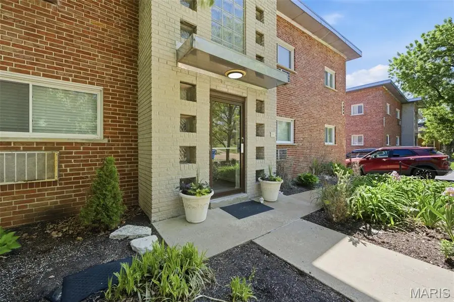 2000-2004 Bellevue Avenue, Maplewood, MO 63143 - #3