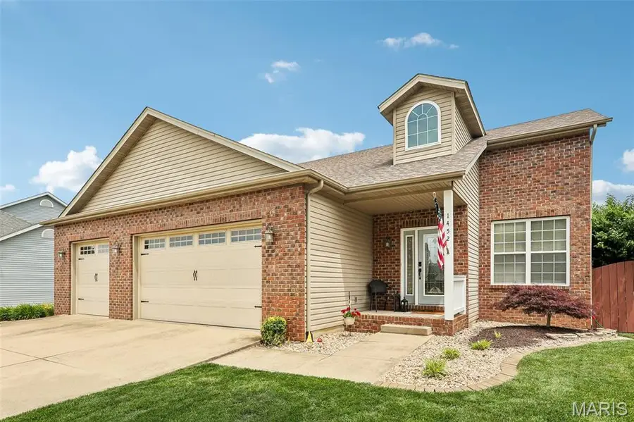 1452 Dale Drive, Troy, IL 62294 - #2