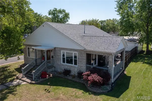 433 E Main Street, Salem, IL 62881