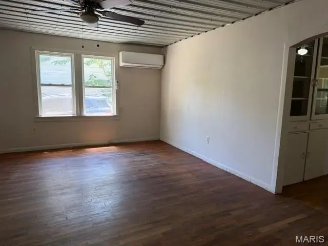1511 Truman Street, Poplar Bluff, MO 63901 - #2