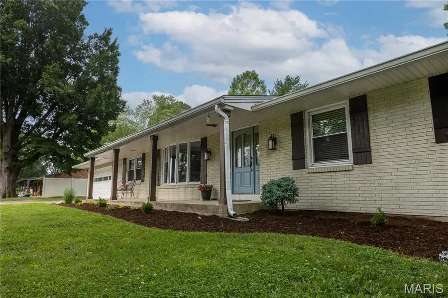 1331 N Cape Rock Drive, Cape Girardeau, MO 63701 - #2