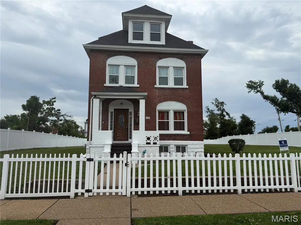 4429 Greer Avenue, Saint Louis, MO 63115 - #1