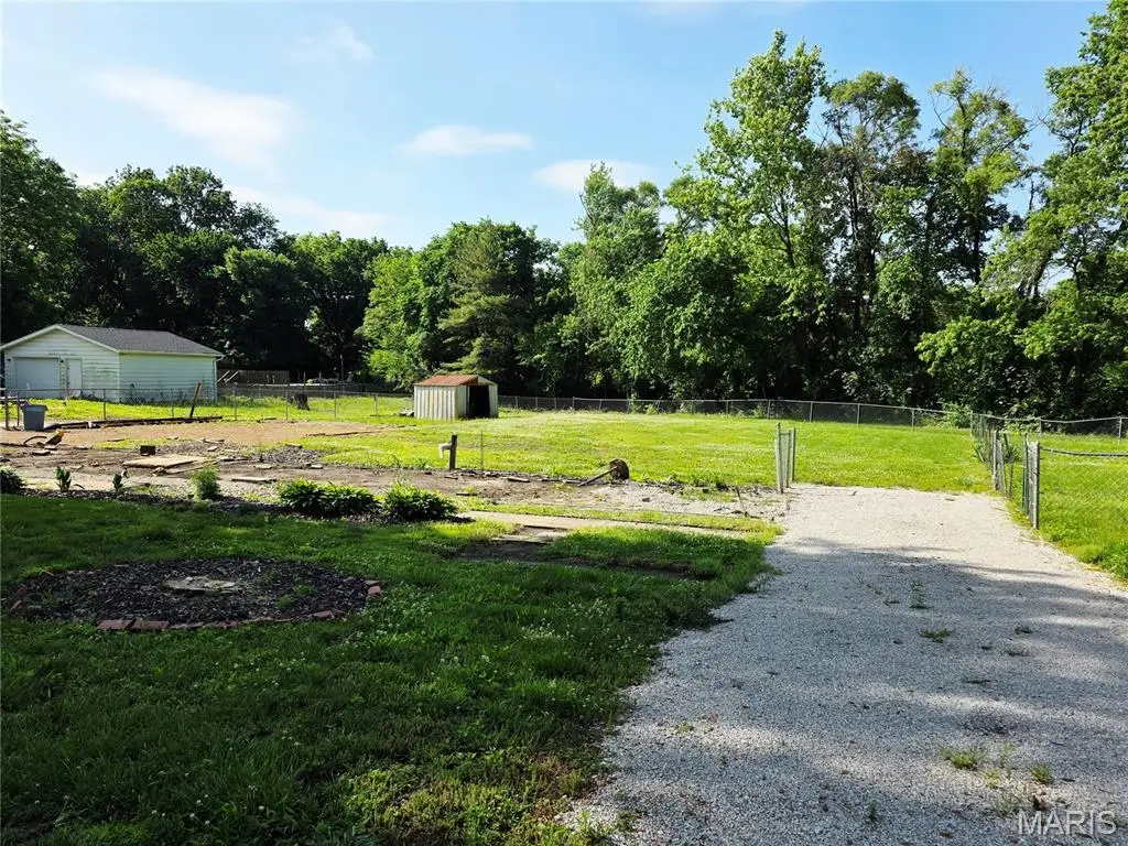504 S 29th Street, Belleville, IL 62226 - #1