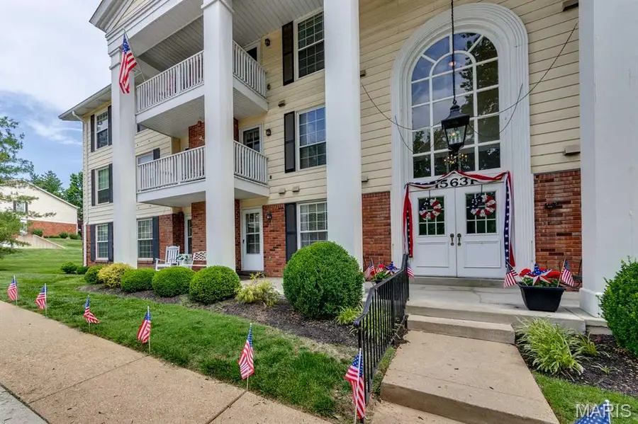 15631 Hedgeford Court #1, Chesterfield, MO 63017 - #2