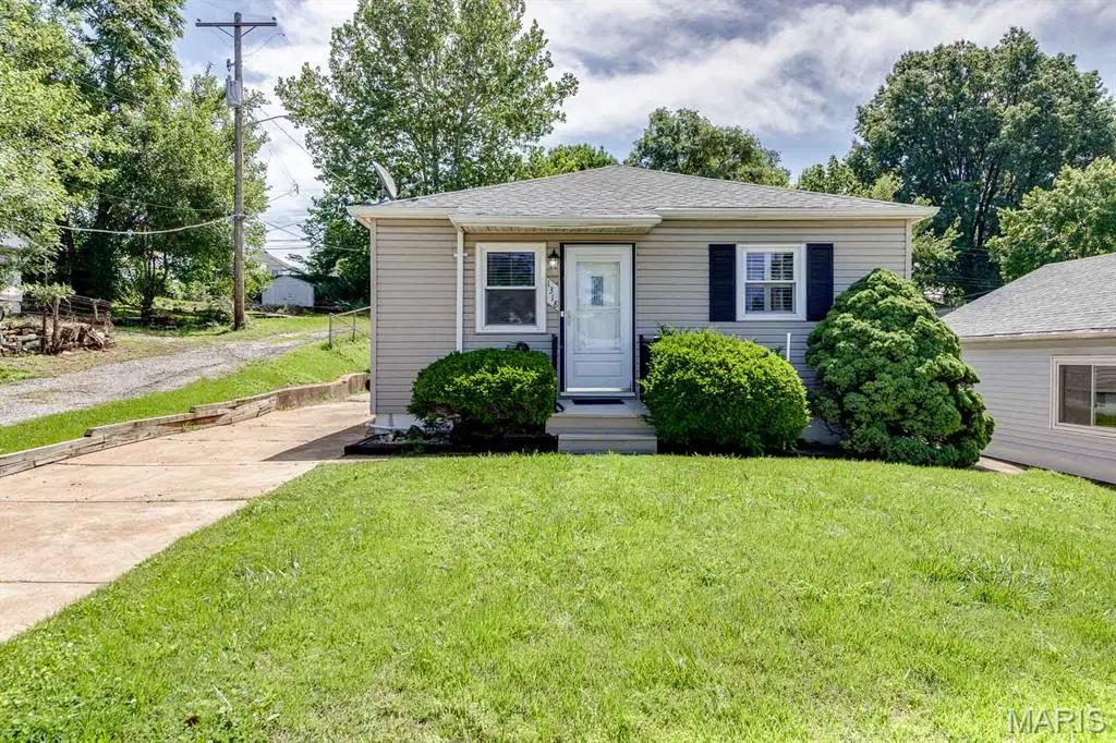 1318 Kraft Street, Saint Louis, MO 63139 - #1