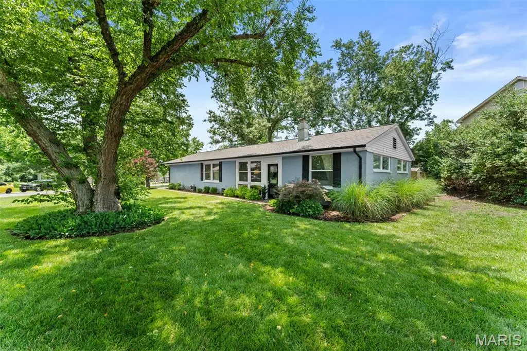 10 Crabapple Court, Olivette, MO 63132 - #1