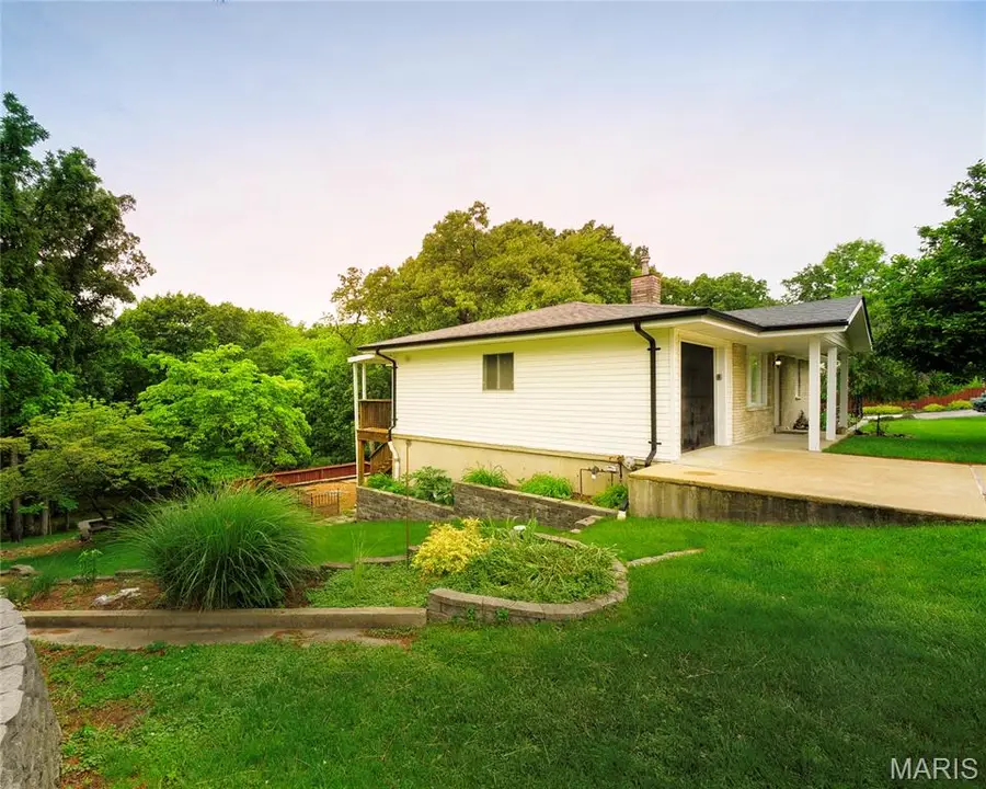 50 W Oak Hill Drive, Ballwin, MO 63021 - #3