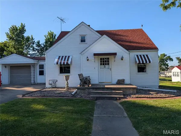 109 W 7th Street, New London, MO 63459