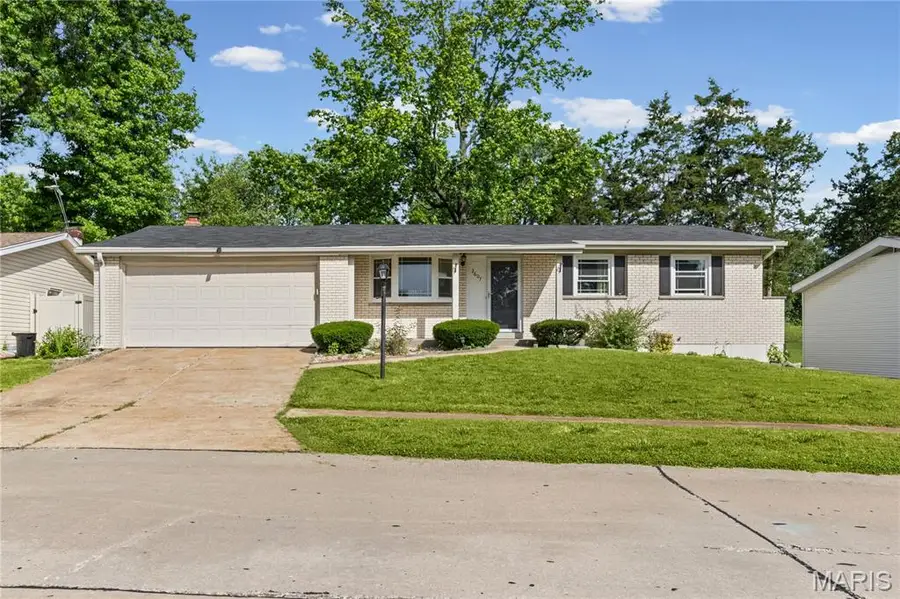2607 Camino Drive, Mehlville, MO 63125 - #2