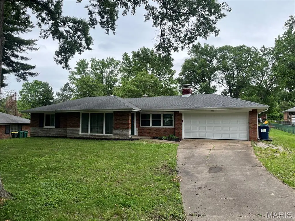 1739 June Drive, Saint Louis, MO 63138 - #1