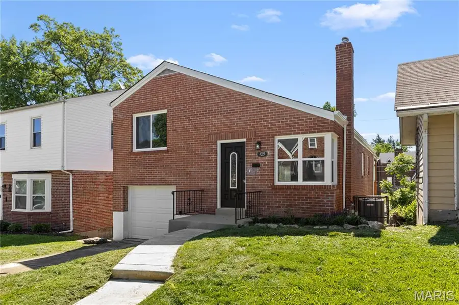 3708 Neona Street, Northwoods, MO 63121 - #2