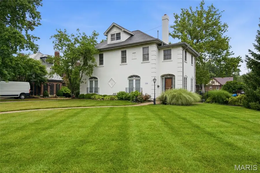 7249 Maryland Avenue, University City, MO 63130 - #3