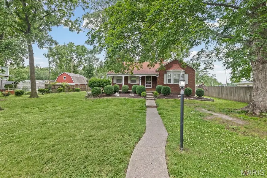 410 S Brookside Street, Centralia, IL 62801 - #2