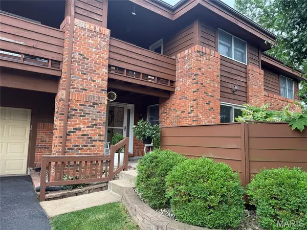 1137 Claytonbrook Court, Ballwin, MO 63011
