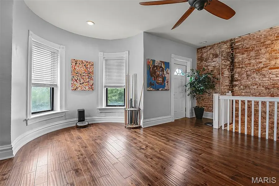 4629 Washington Boulevard, Saint Louis, MO 63108 - #2