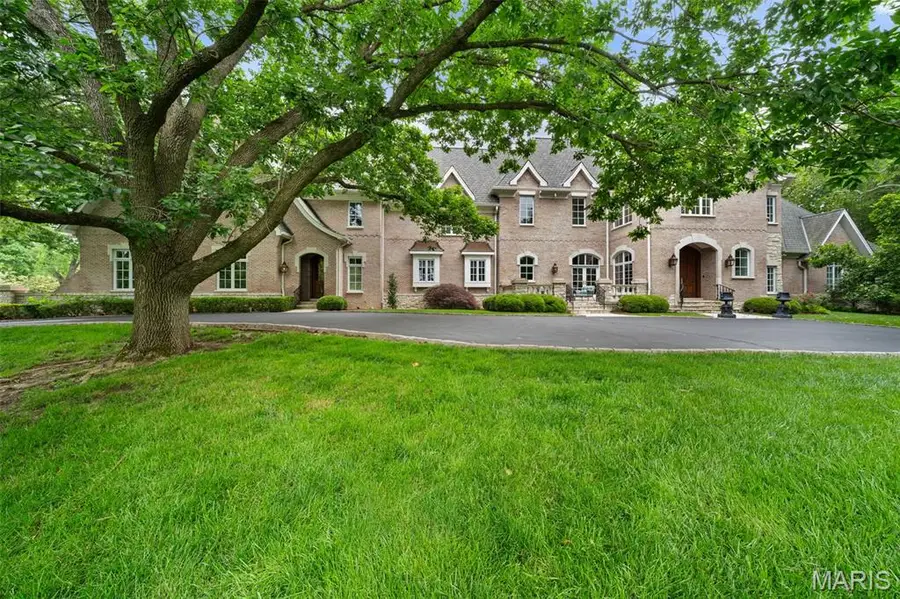 760 Kent Road, Ladue, MO 63124 - #2
