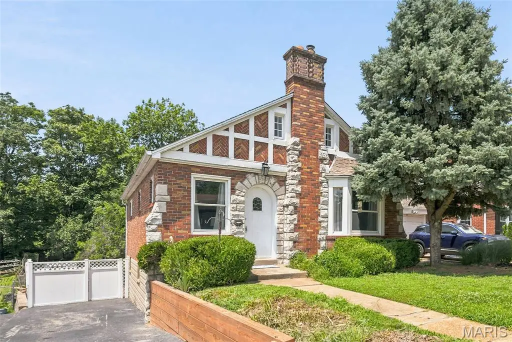 2637 Melvin Avenue, Brentwood, MO 63144 - #1
