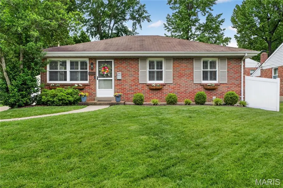 9794 Sherrell Court, Rock Hill, MO 63119 - #2