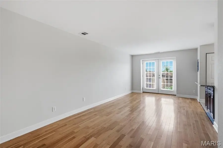 5630 Pershing Avenue #46, Saint Louis, MO 63112 - #3