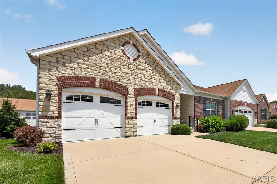 141 Amiot Court, Chesterfield, MO 63146 - #2
