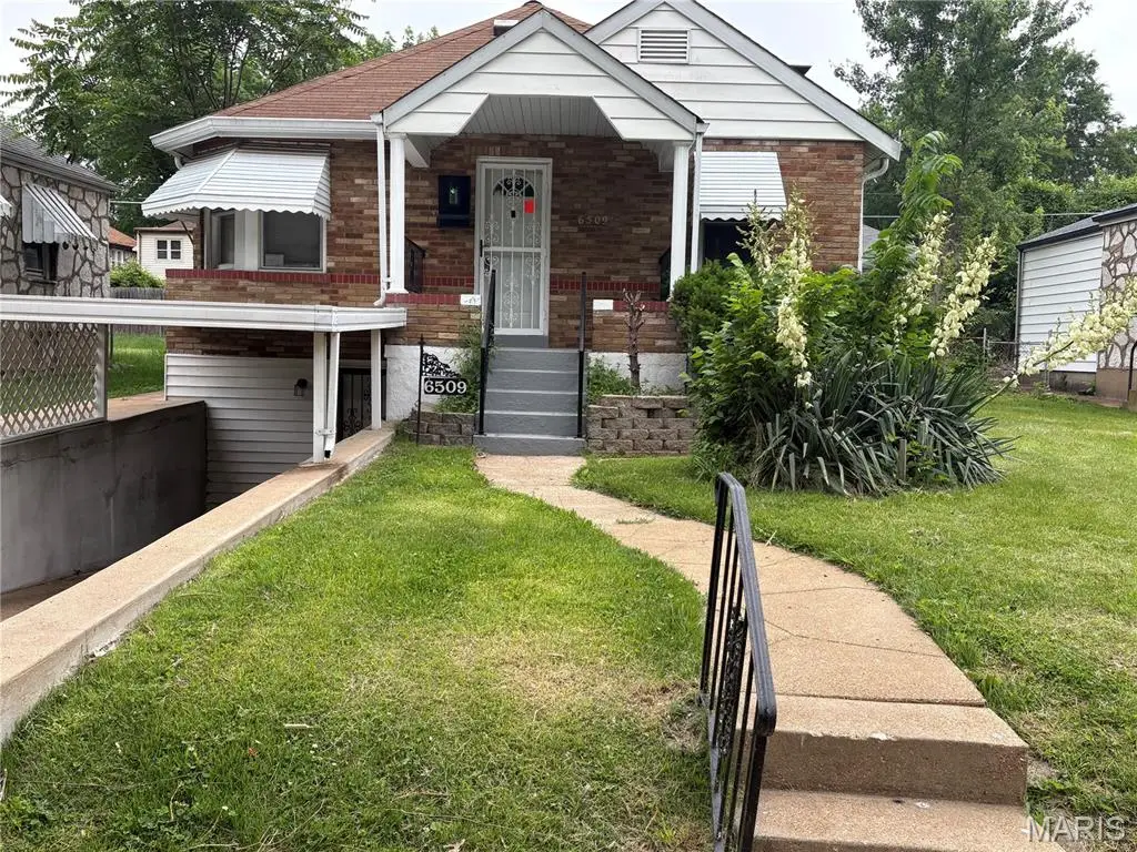 6509 Myron Avenue, Saint Louis, MO 63121 - #1