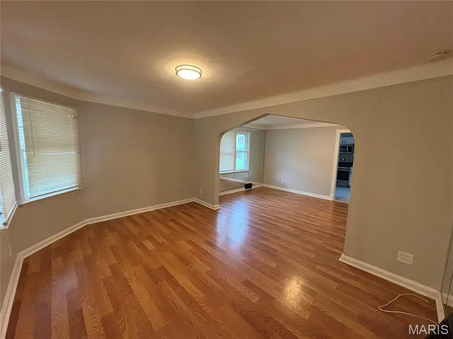 6509 Myron Avenue, Saint Louis, MO 63121 - #3