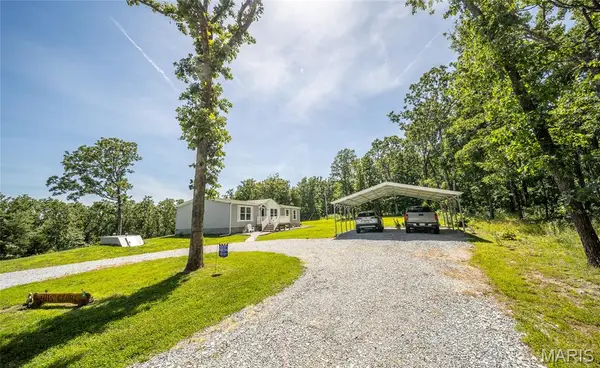 5963 Highway 17, Yukon, MO 65468