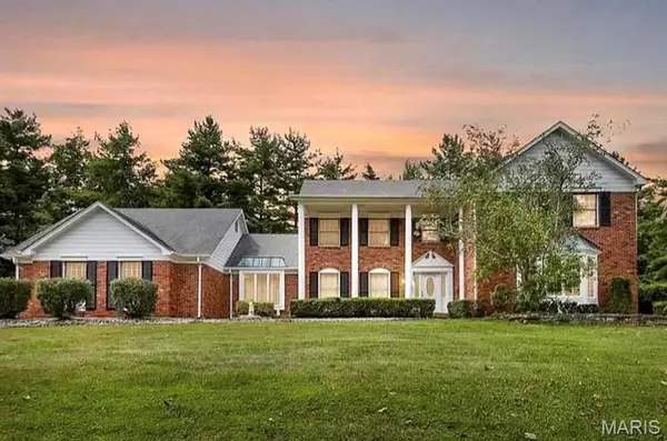 2233 Kehrsglen Court, Chesterfield, MO 63005