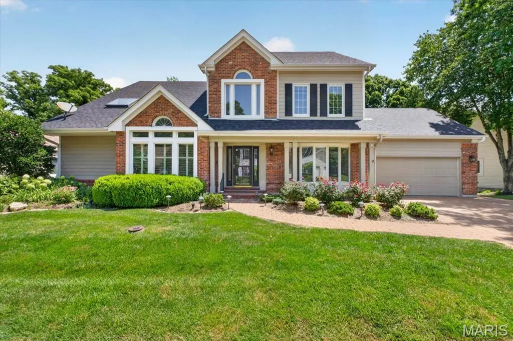 16557 Baxter Forest Ridge Drive, Chesterfield, MO 63005 - #1
