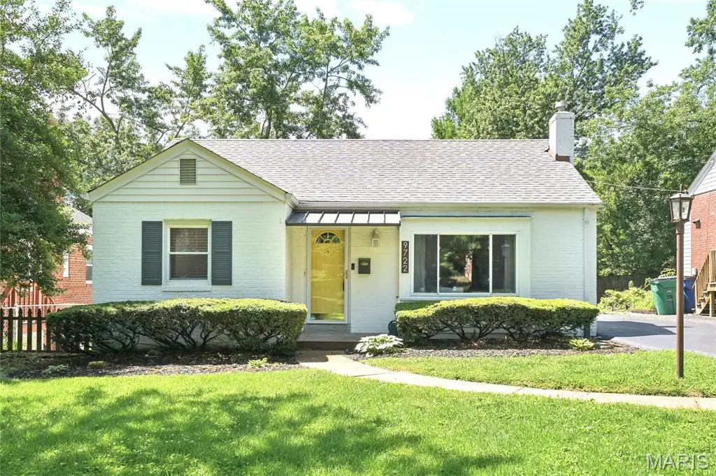 9722 Greenwood Terrace, Saint Louis, MO 63119 - #1