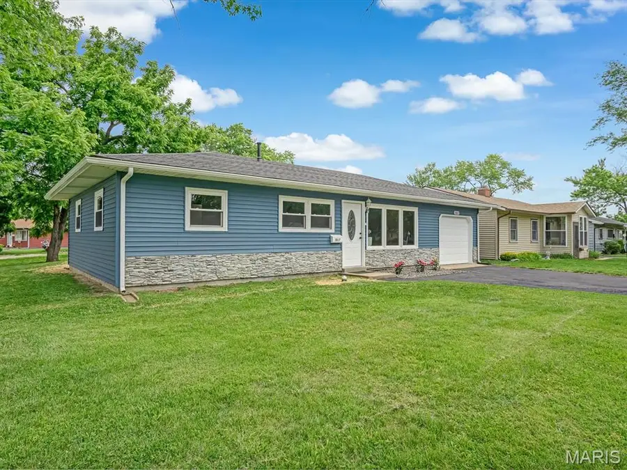 3817 Memorial Drive, Belleville, IL 62226 - #2