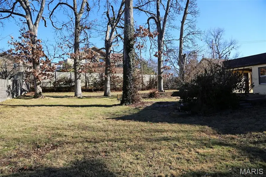 2 Chafford Woods Lot2, Brentwood, MO 63144 - #3