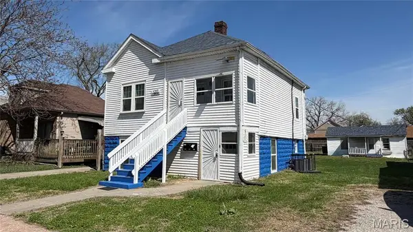 1217 Market Street, Madison, IL 62060