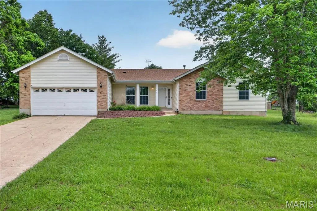 1942 Kesha Court, Pacific, MO 63069 - #1
